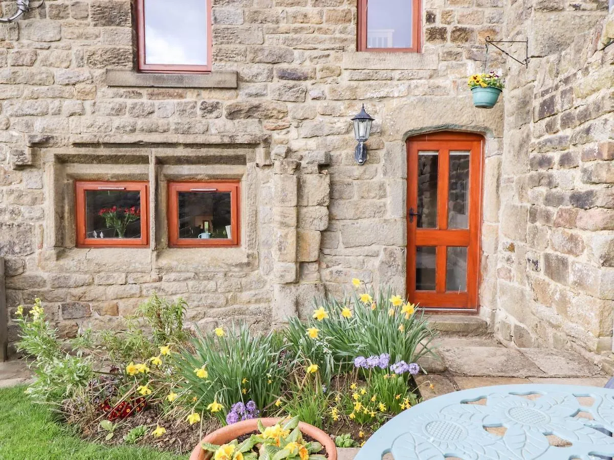 بيت للعطل Kestrel Cottage كيغلي